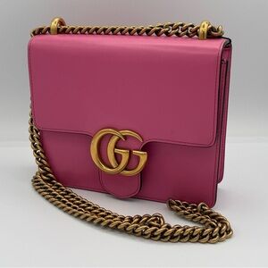 Gucci Fuchsia Leather Shoulder Bag with Gold Chain
